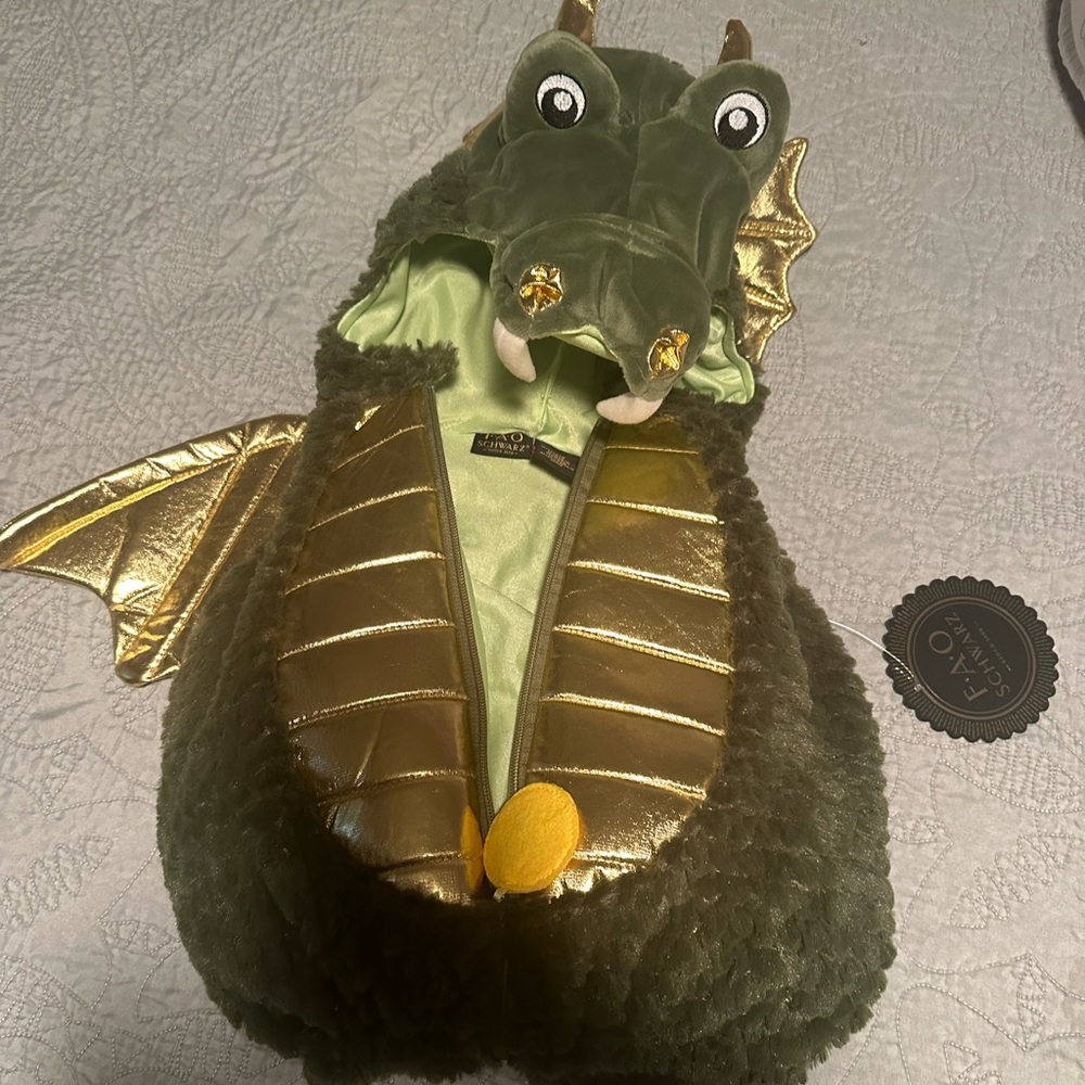 Dragon costume - zip- in